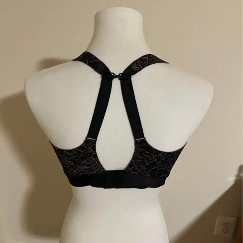 Lululemon sports bra 38D black pink pattern
